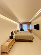 HY Beach Flats