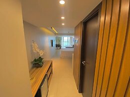 HY Beach Flats