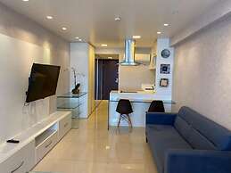 HY Beach Flats