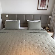 HY Beach Flats