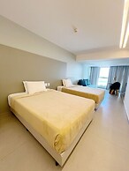 HY Beach Flats