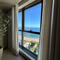 HY Beach Flats