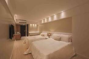 HY Beach Flats