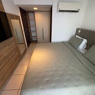 HY Beach Flats