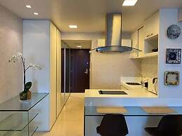 HY Beach Flats