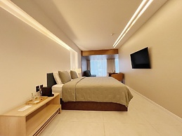 HY Beach Flats
