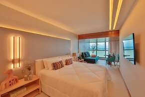 HY Beach Flats