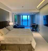 HY Beach Flats