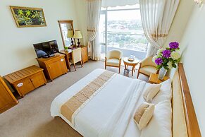 Thien An Riverside Hotel