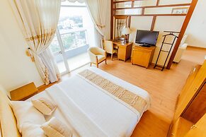 Thien An Riverside Hotel