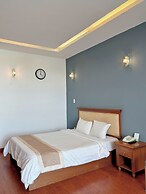 Thien An Riverside Hotel