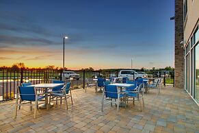 Holiday Inn Express & Suites Findlay North by IHG