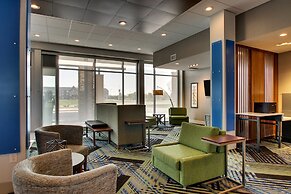 Holiday Inn Express & Suites Findlay North by IHG