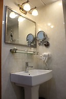 Adamaoua Grand Hotel