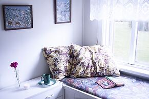 Fossardalur Guesthouse - Hostel