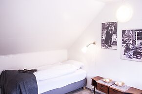Fossardalur Guesthouse - Hostel