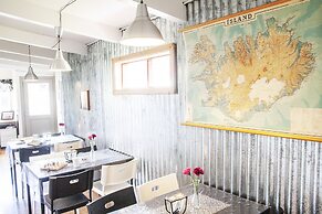 Fossardalur Guesthouse - Hostel