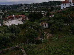 Penedo da Saudade Suites & Hostel