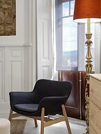 Penedo da Saudade Suites & Hostel