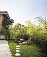 Penedo da Saudade Suites & Hostel