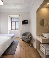 Penedo da Saudade Suites & Hostel