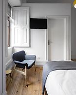 Penedo da Saudade Suites & Hostel