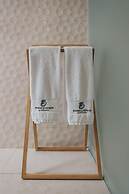 Penedo da Saudade Suites & Hostel