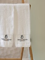 Penedo da Saudade Suites & Hostel