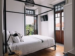 Penedo da Saudade Suites & Hostel