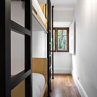 Penedo da Saudade Suites & Hostel