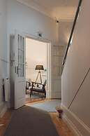 Penedo da Saudade Suites & Hostel