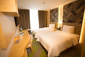 HANSA - A Premium Residence