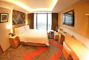 HANSA - A Premium Residence