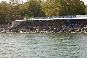 Sehsuvar Peace Pension