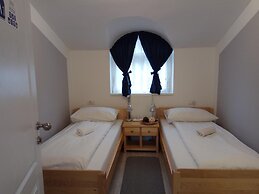 Bloom Inn