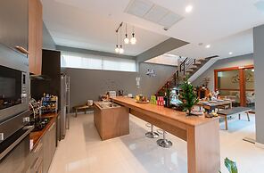 Dream Living Chiangmai Pool Villa