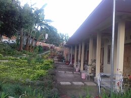 Pondok Guru Bakti Cottages
