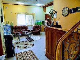 Venesis House