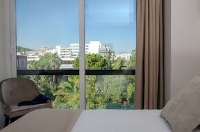 B4B Athens 365 Hotel
