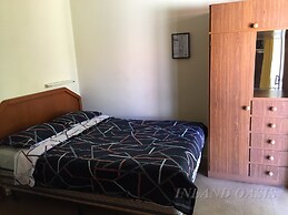 Inland Oasis Motel