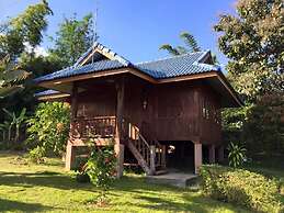 Tribal Pai Backpackers - Adults Only