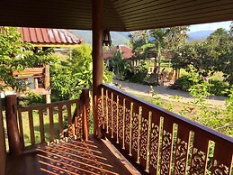 Tribal Pai Backpackers - Adults Only