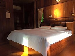 Tribal Pai Backpackers - Adults Only