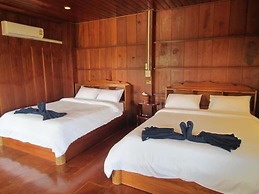 Tribal Pai Backpackers - Adults Only