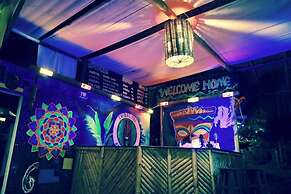 Tribal Pai Backpackers - Adults Only