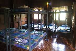 Tribal Pai Backpackers - Adults Only