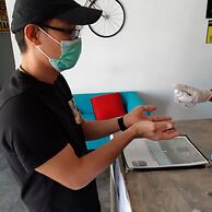 Suite 18 Boutique Hotel - Hostel