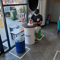 Suite 18 Boutique Hotel - Hostel