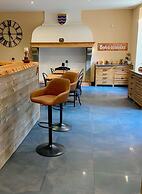 Logis Hotel Yseria - Historical Center
