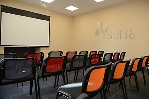 Logis Hotel Yseria - Historical Center